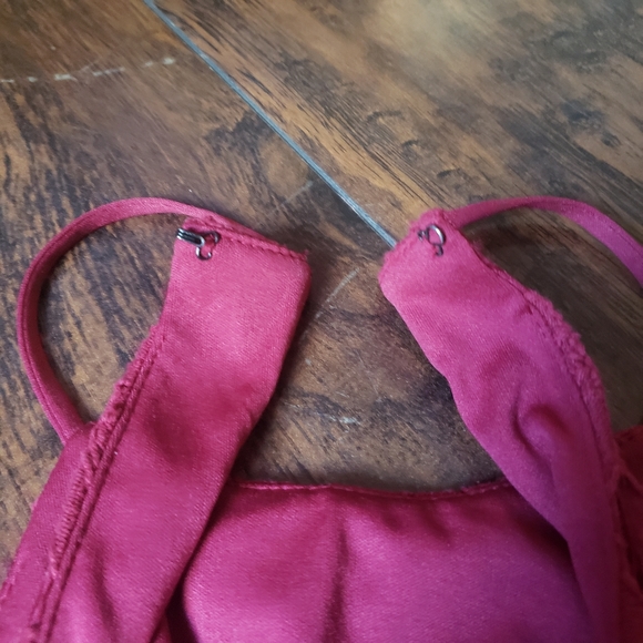 Charlotte Russe Red Lace Halter Dress - Picture 5 of 6